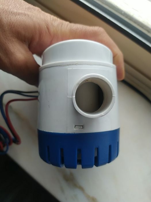 Bomba de água de porão, 12V.
