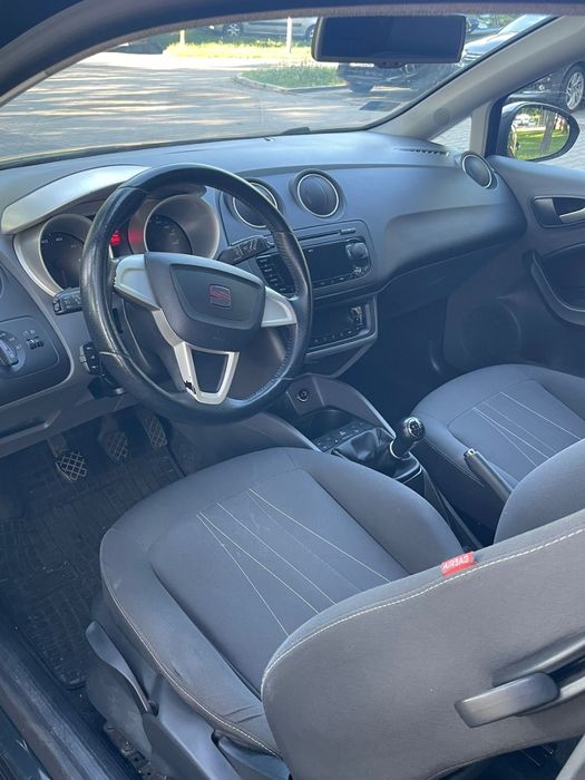 Seat Ibiza 2011 rok