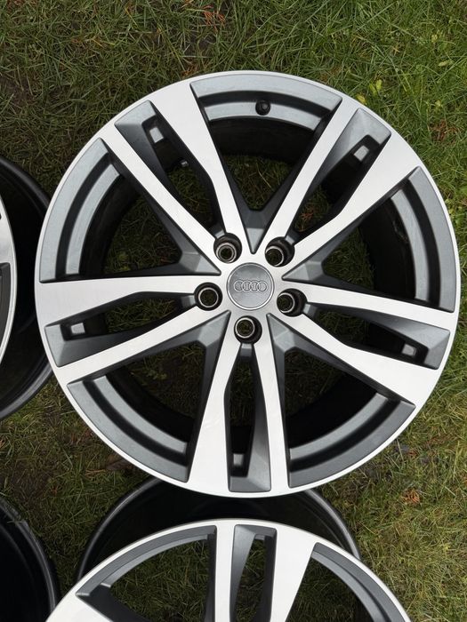 J Nowe Kola Felgi Alu Audi A4 B8 B9 A5 A6 C7 C8 A7 19” Oryginal 4K0