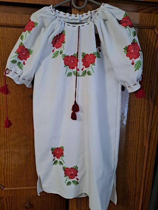 продам вишите плаття