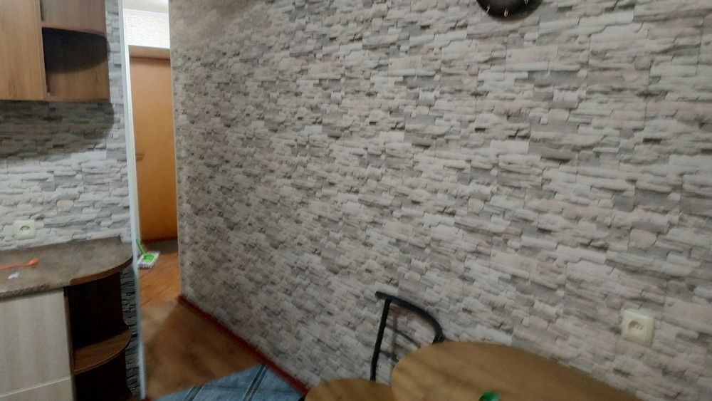 Здам кімнату в 2к квартирі))