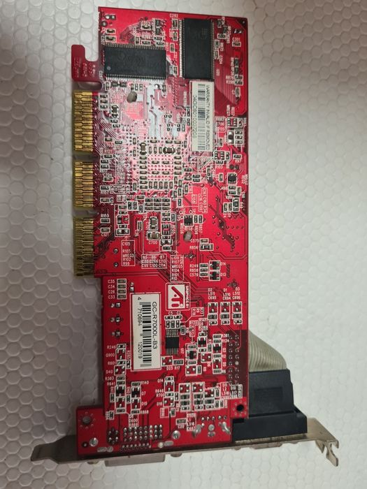 Radeon GeCube GC-R7000l 64mb AGP64552843920770121