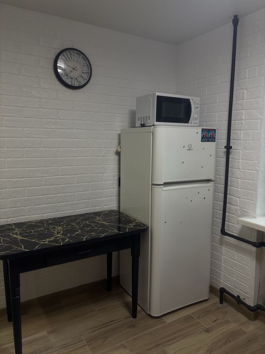 Квартира Подобово Погодинно Космос АТК, обласна лікарня,oncolife,Варус