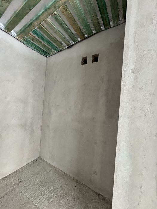 р Новобудова американка з панорамними вікнами