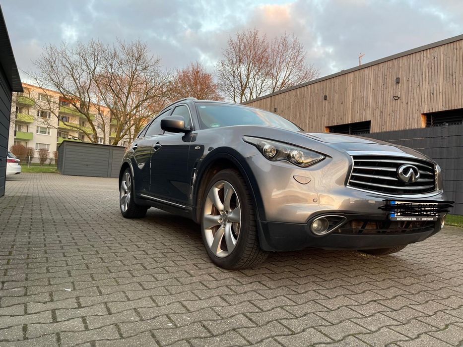 Infiniti QX70 | SUV 4X4 | 3.0 d | PREMIUM | AUTOMAT 238 km