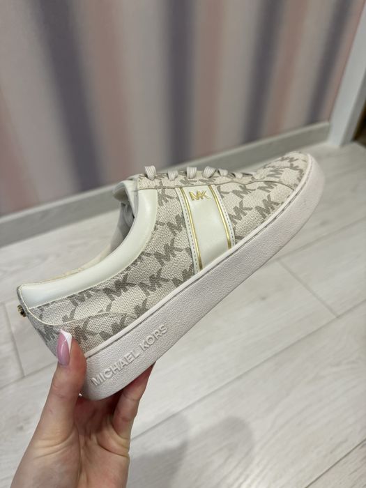 Кросівки Michael Kors