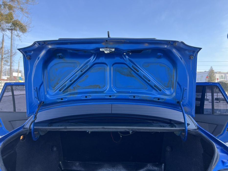 Продам авто Део Нексія 2012 року