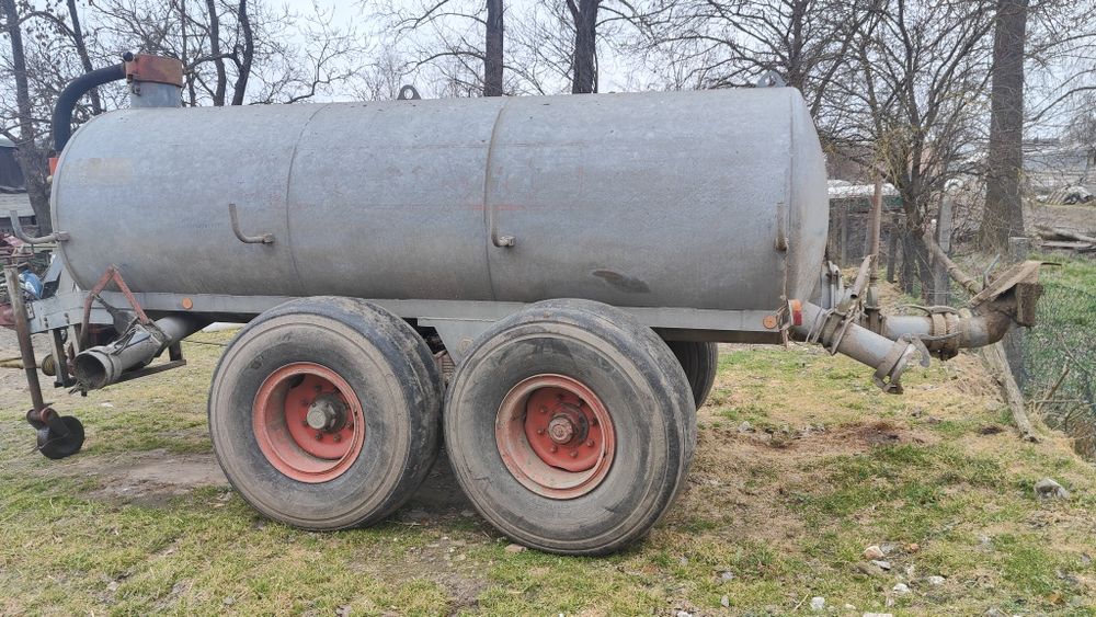 Beczkowóz wóz asenizacyjnym