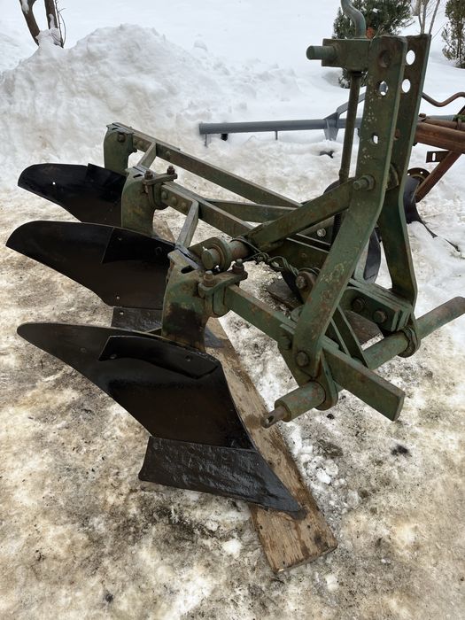 Плуг Unia Grudziadz 3/30 см