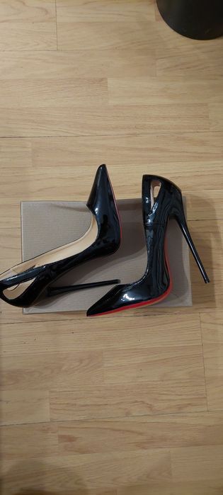 Czarne wysokie szpilki