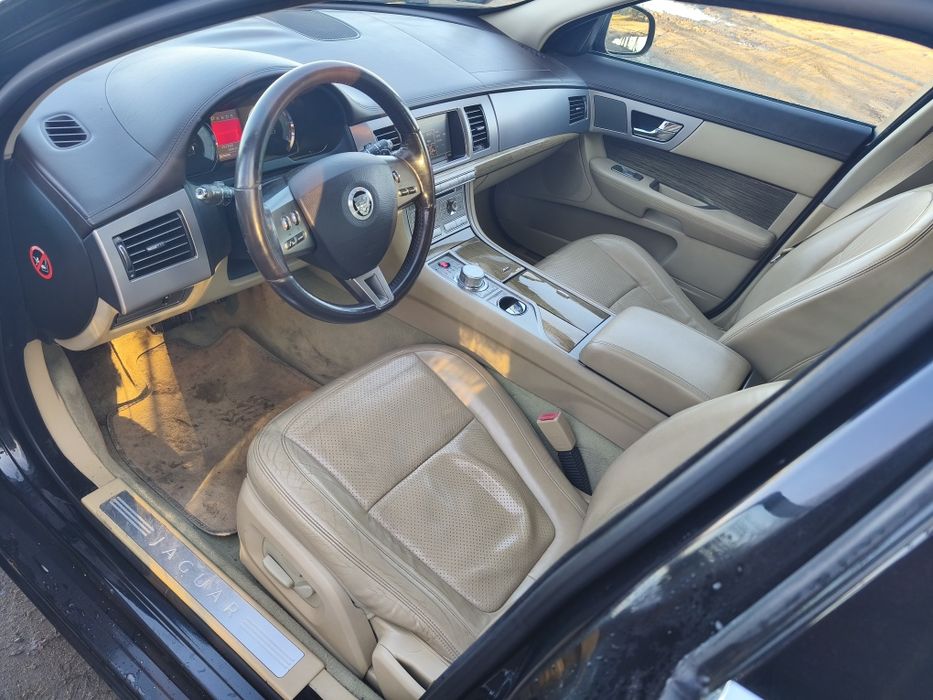 Jaguar XF sedan 2.7D 207KM 2008r Premium Luxury 157tys km