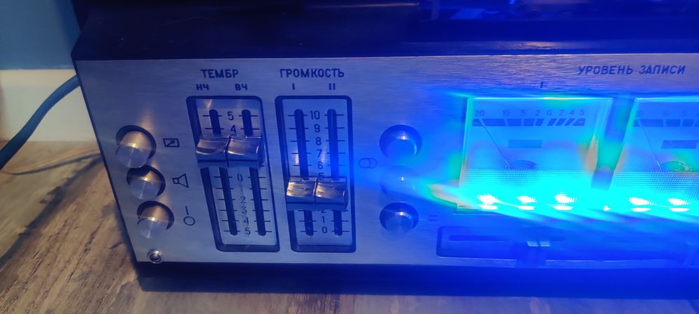 Катушковий магнітофон Астра 209