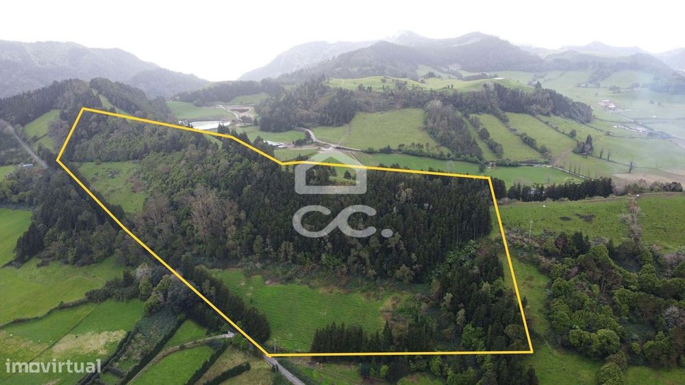 Terreno de 64.594,00 m2  - Furnas - Povoação