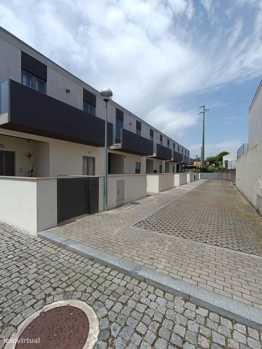 Moradia T3 | Várzea