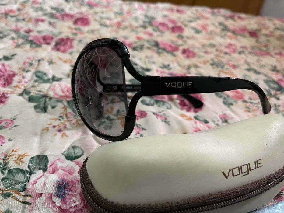Óculos de sol vogue