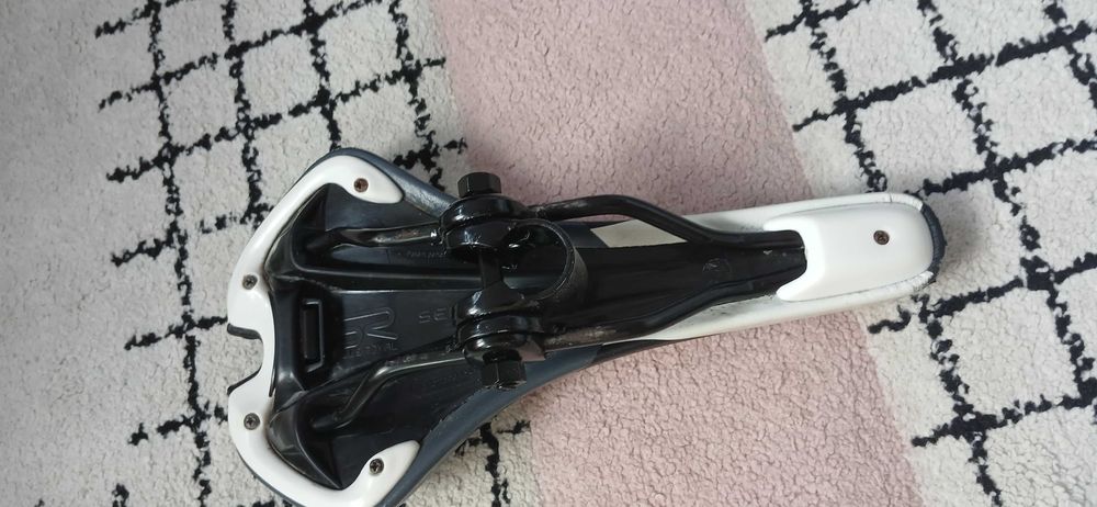 Sprzedam siodełko rowerowe KROSS