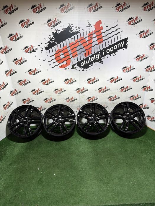 Komplet alufelg 5x114.3 17”