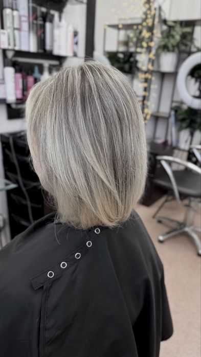 Перукар. Колорист. Стрижки, Аіртач, Шиття сивини. 3D Мелірування