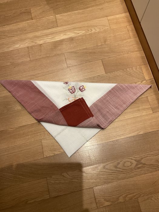 Obrus chusta bieżnik bawełna len ręcznie wyszywany