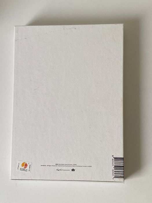 Album BTS BE nieuzywany