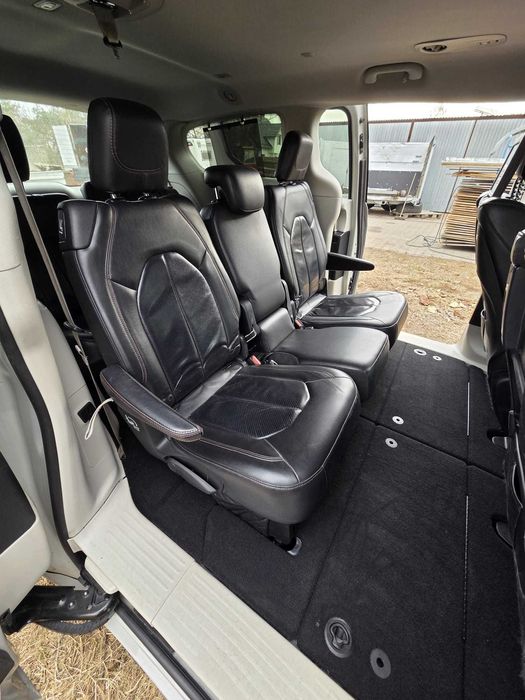 Chrysler Pacifica 2017 Touring L