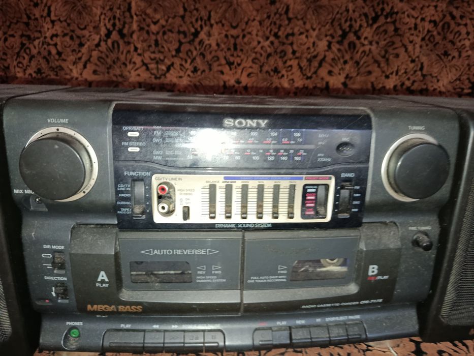 Sony CFS-717S вінтажна магнітола