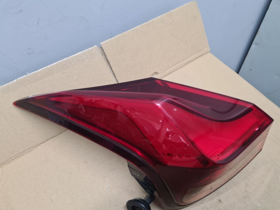 Lexus UX Lampa LED lewa tylna lewy tył UX200 UX 250H 200
