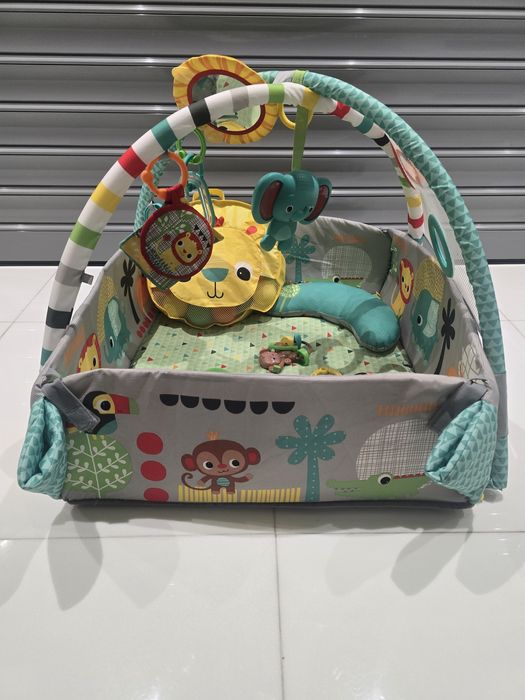 Ginásio de actividades Bright Stars