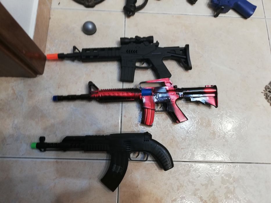 Cada brinquedos,  desde