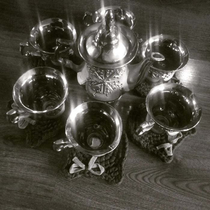 Набор подставок под чашки