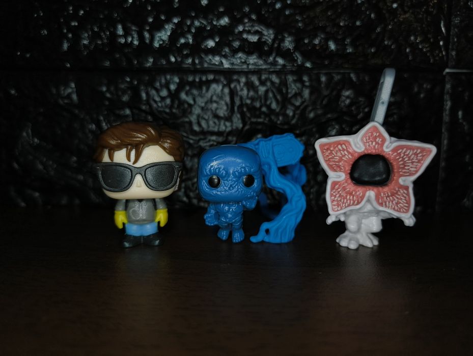 Figura stranger things Kinder Joy