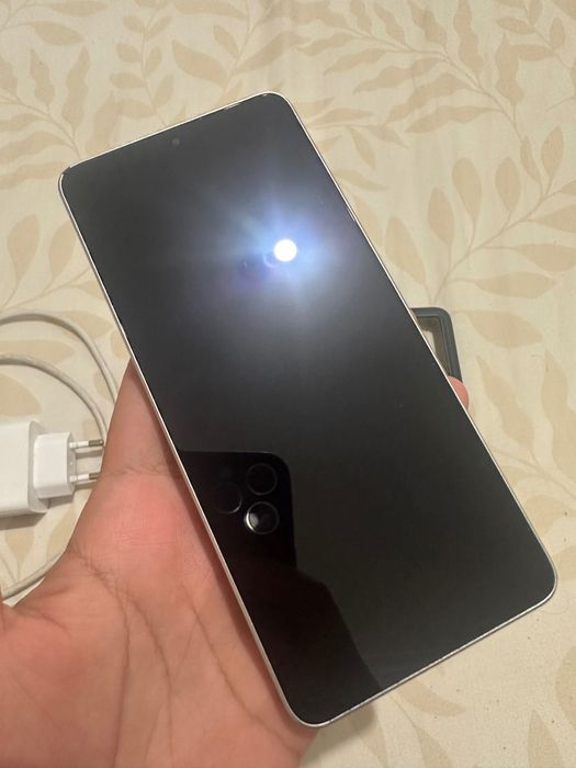 Xiaomi Poco X6 Pro 256GB / 8GB RAM – Como Novo