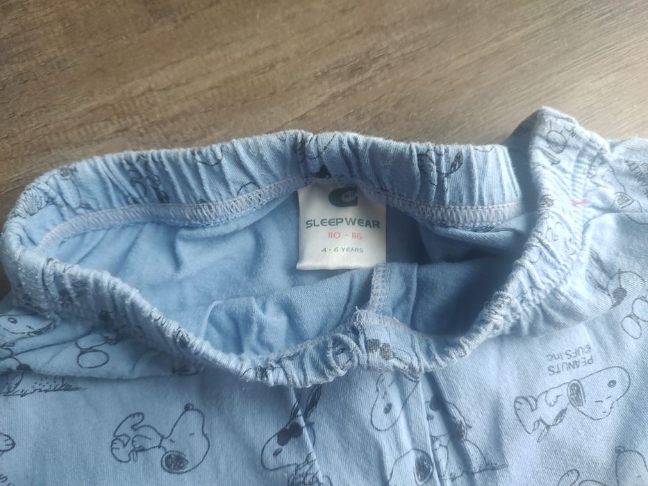 Spodenki do spania Snoopy r. 98/104 i 110/116