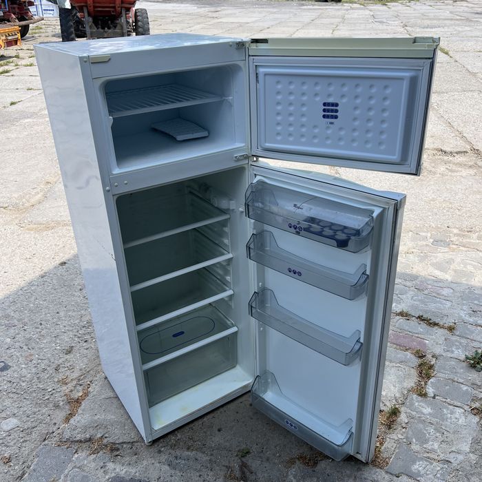 Lodówka Whirpool 150cm
