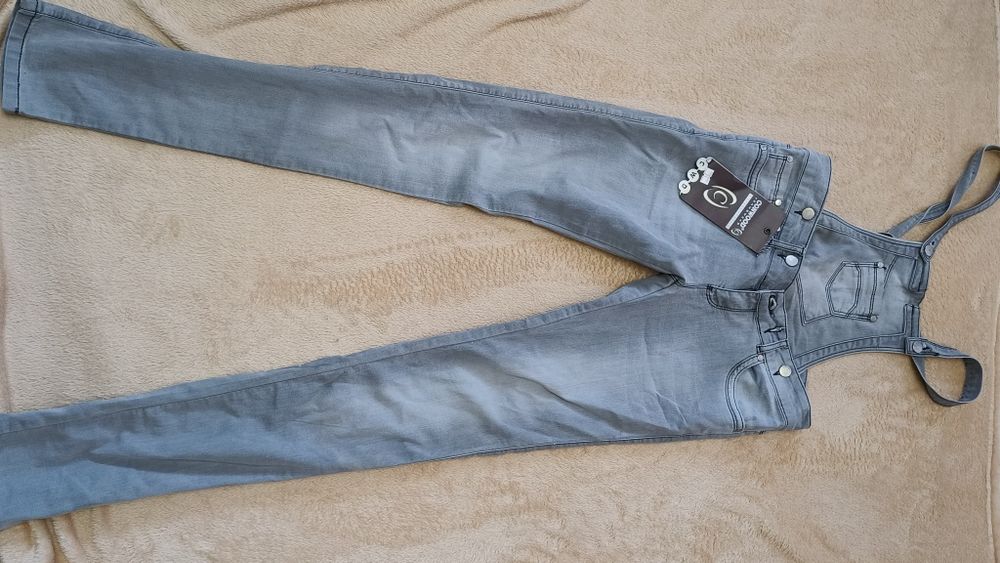 Отдам бесплатно)