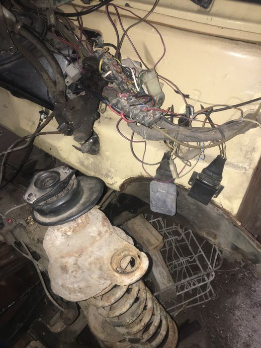 Запчастини вартбург 1.3