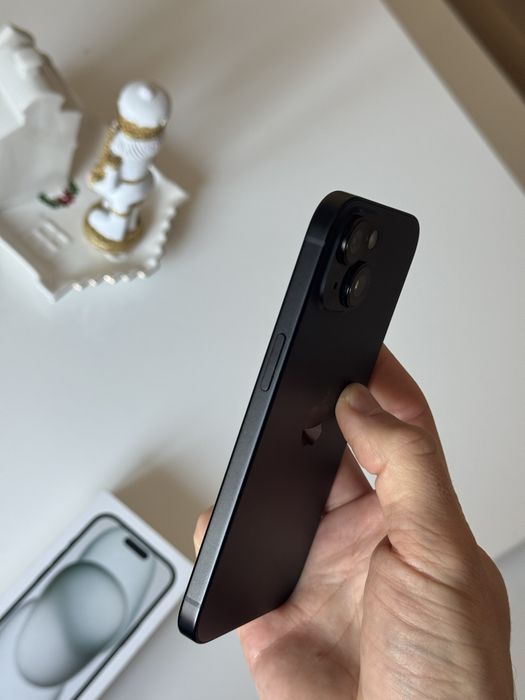 iPhone 15 BLACK 128GB