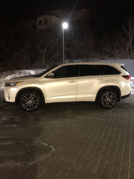 Авто на свадьбу, аренда авто с водителем, такси по всей Украине