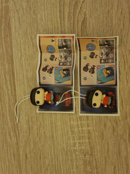 Will Stranger Thikns 2 штуки