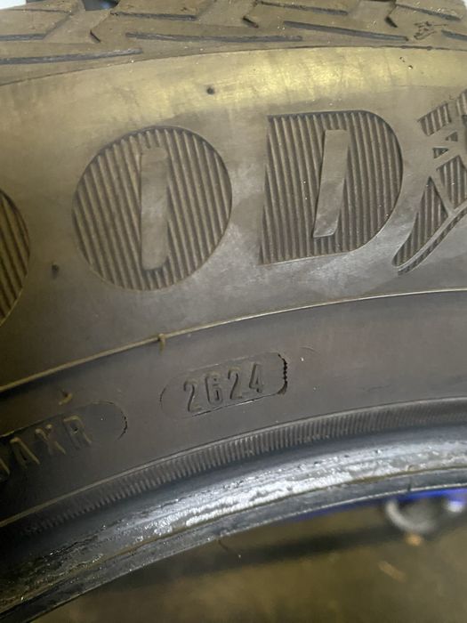 Opony Całoroczne GOODYEAR 215/60R17 96H. M+S