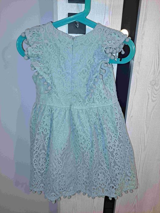 Śliczna letnia sukienka SINSAY rozm. 104