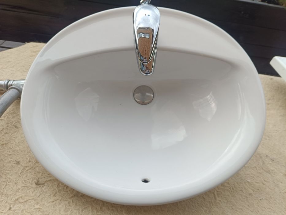 Pack Sanitários ROCA: Lavatório + Base Duche 70x70 + Torneiras (Excelente Estado)