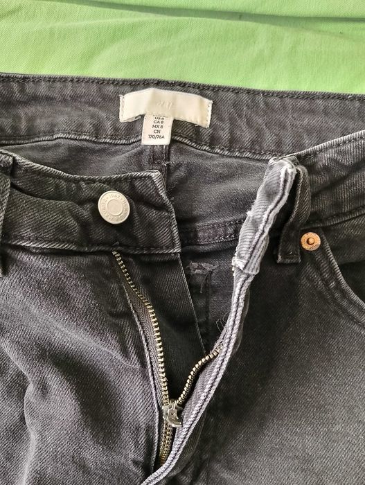 H&M. Spodnie jeansowe damskie.