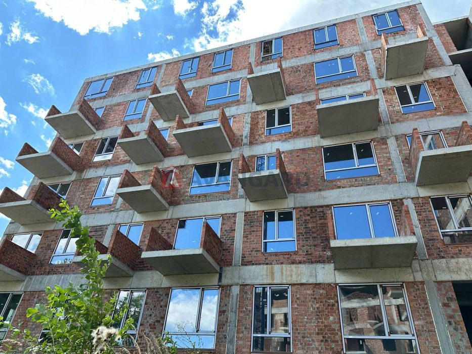 Продаж 2 кім 63 м2 Пилипа Орлика Family House
