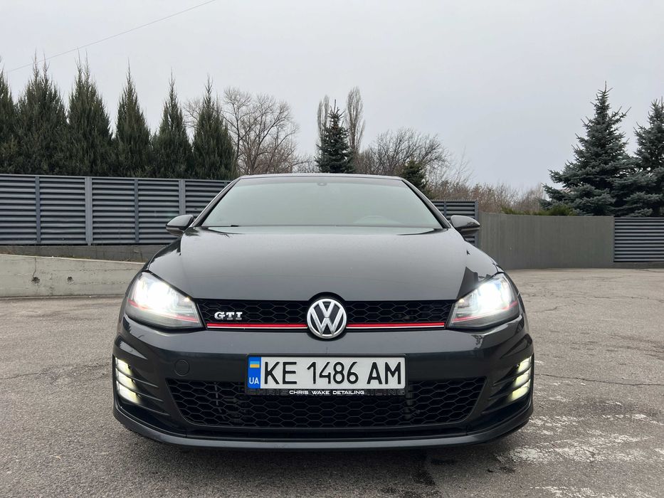 Volkswagen Golf 7 GTI