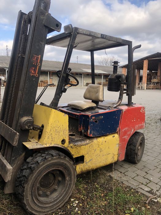 Навантажувач погрузчик дизель 3т