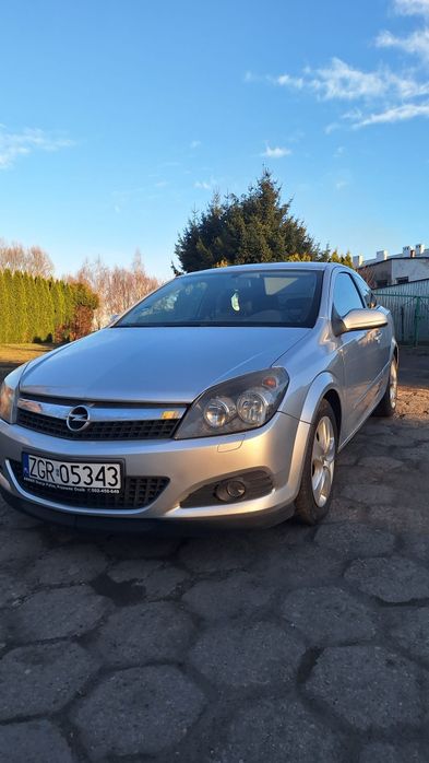 Opel astra h 1.6 115 km