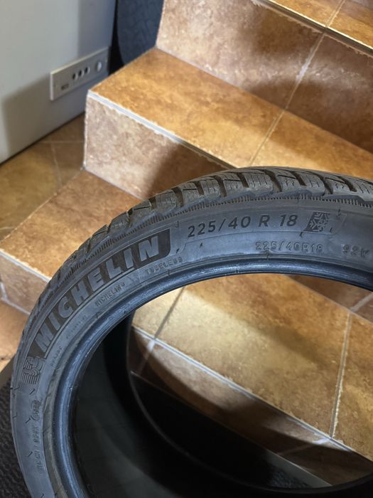 Michelin Pilot Alpin 5 225/40 R18 2022r.