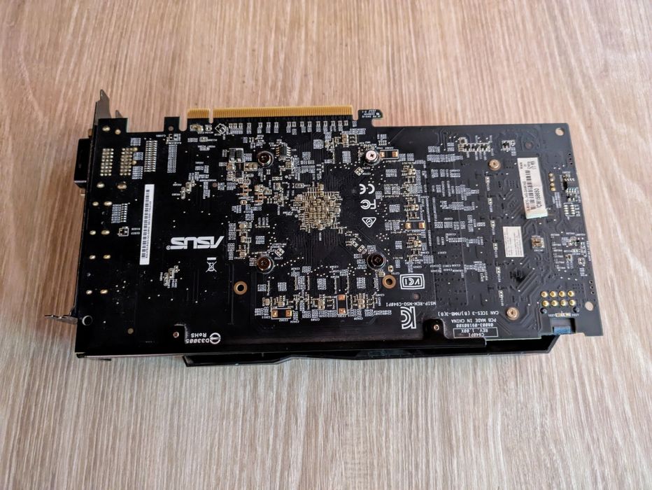 AMD RX 570 ASUS Rog Strix 4GB