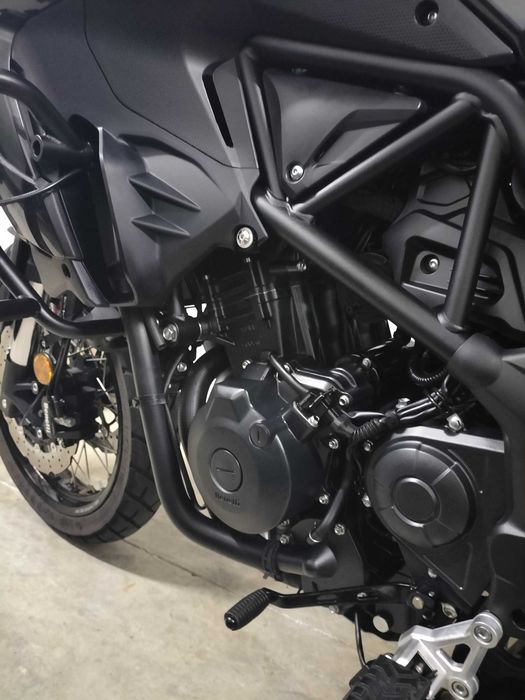 Benelli TRK 502X